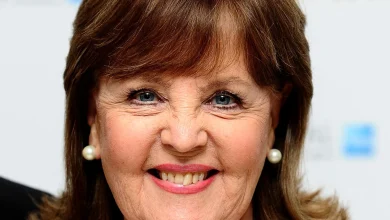 Shirley Valentine actress Pauline Collins dies