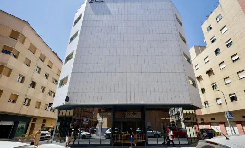 Shocked guests asked to leave by text message as Marriott unexpectedly closes Malaga city centre hotel