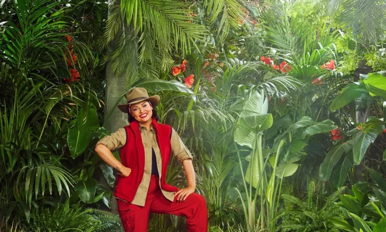 Shona McGarty walks away from conversation and opens up about breaking off her engagement