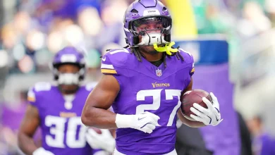 Should You Start Jordan Mason or Aaron Jones Sr. in Fantasy Football Week 9?