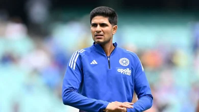 Shubman Gill greets Abhishek Sharma’s mom & dad after AUS vs IND 2025 2nd T20I [Watch]