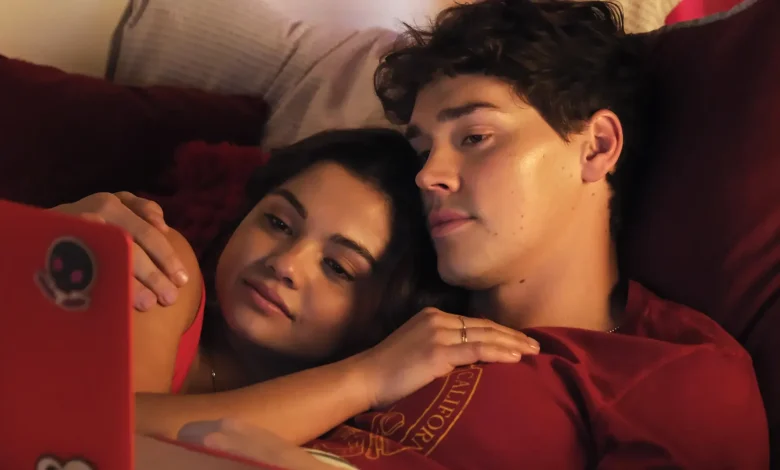 Sidelined 2: Intercepted's Siena Agudong On Returning For Tubi Sequel, Chemistry with Noah Beck (Exclusive)