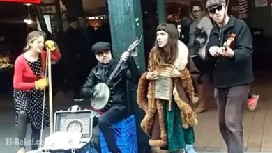 Sierra Ferrell Performs at Seattle’s Pike Place Market in 2016
