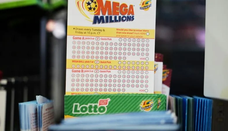 Single ticket in Georgia claims $980 million Mega Millions jackpot