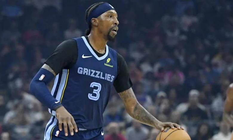 Slowing down De'Aaron Fox and other keys to victory