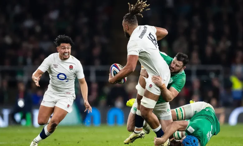 Smith faces uncertain week but Cunningham-South makes his mark for England