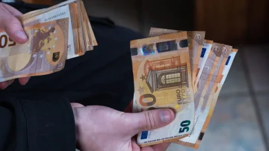 Social welfare Ireland: Full list of 33 groups getting Christmas Bonus as payment date nears