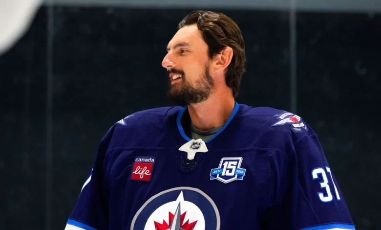 Source: Jets goalie Connor Hellebuyck to miss 4-6 weeks