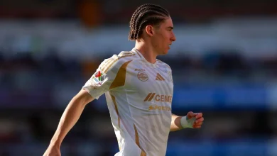 Source: Mexico int'l Flores to go on Canada trial