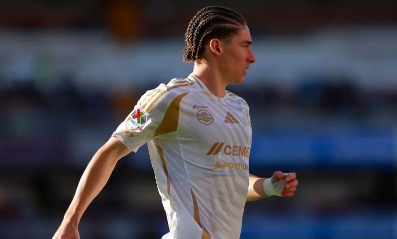 Source: Mexico int'l Flores to go on Canada trial