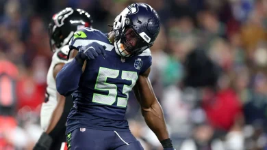 Sources: Teams eye Seahawks vets in trade talks