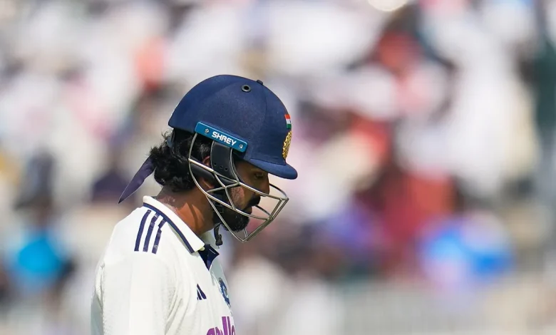 South Africa hits back on second day of 1st test against India as hosts are 138-4 at lunch