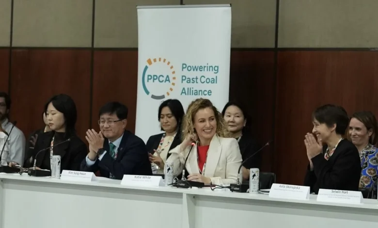 South Korea to phase out coal, ramp up renewables, in new blow to Australian exporters