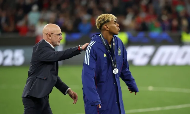 Spain boss U-turns on Barça criticism over Yamal