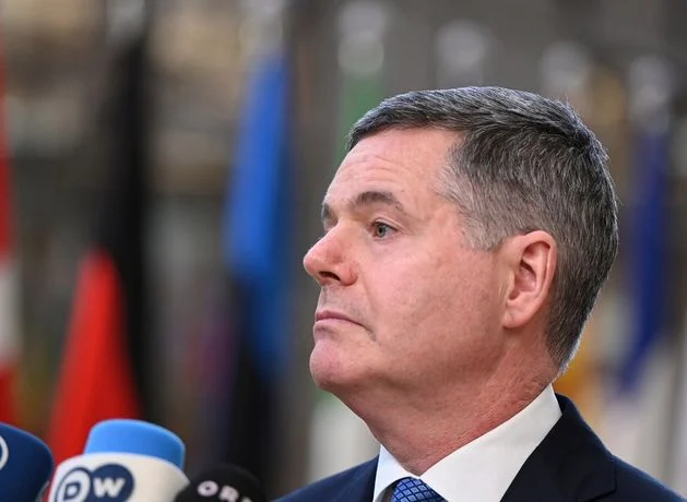 Speculation Simon Harris to take Finance Minister job as Paschal Donohoe resigns for role with World Bank