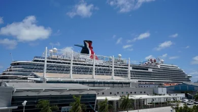 Speculation intensifies in the death of a Florida high schooler on a cruise