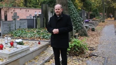 Spokesman of the Polish Bishops’ Conference: Praying for the dead...