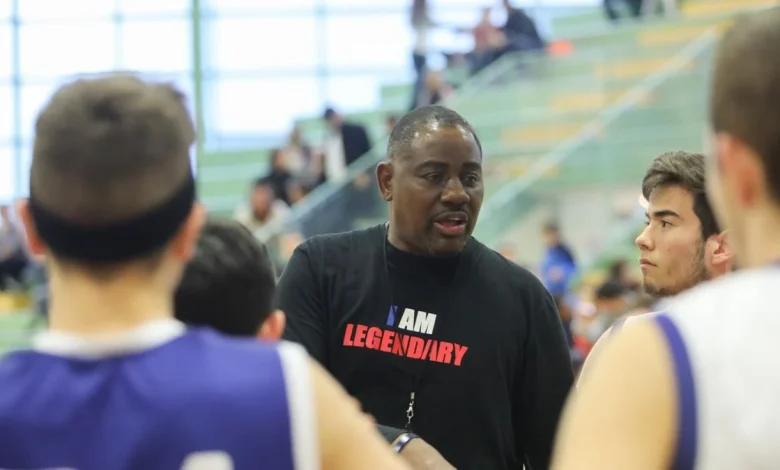 Sports mourns: farewell to "Sugar" Richardson. The extraordinary life of a basketball talent.