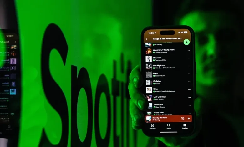 Spotify app won't open? iPhone and Android app crashing every time as weird bug leaves music streamer 'down'