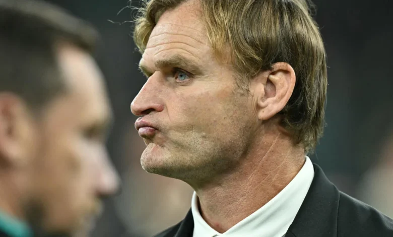 Spotlight on All Blacks coach Robertson ahead of Wales season-ender