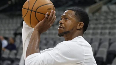 Spurs’ De’Aaron Fox plans to make season debut Saturday vs. Pelicans: Source - The Athletic