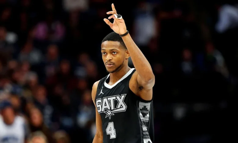 Spurs' Fox set to make season debut vs. Pelicans