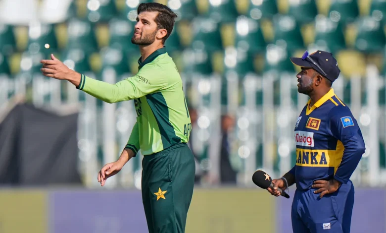 Sri Lanka wins toss and fielding first against Pakistan in 1st ODI