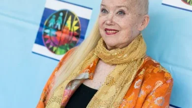 Stage and screen star Kirkland dies at age 84