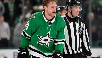 Stars’ Mikko Rantanen receives game misconduct after hit on Islanders’ Alex Romanov