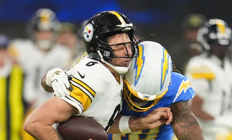 Steelers report card: Aaron Rodgers and his receivers get failing grades in blowout loss to Chargers