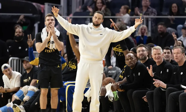 Steve Kerr Gives Stephen Curry Illness Update for Tuesday's Thunder Game