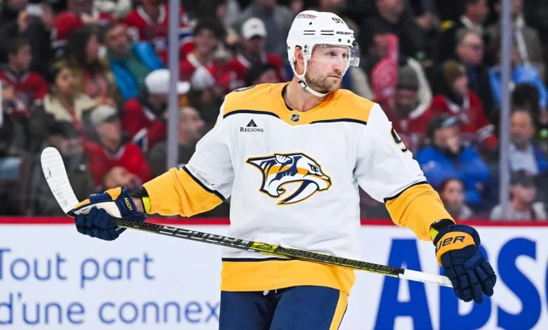 Steven Stamkos' situation has sparked new discussion around a possible Maple Leafs fit