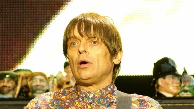 Stone Roses bassist Mani dies aged 63