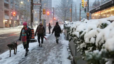 Storm warnings stretch across northern U.S., bringing wintry and risky conditions
