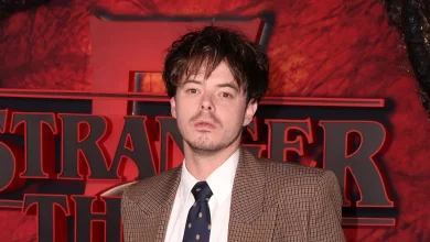 Stranger Things ' Charlie Heaton Makes Rare Comments About Becoming a Dad at 20