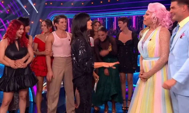 Strictly Come Dancing fans spot adorable moment with pregnant Dianne Buswell
