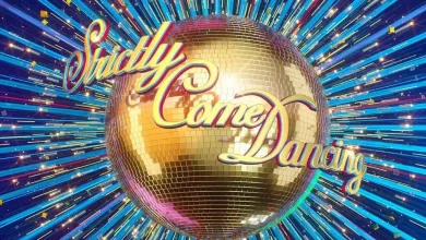 Strictly fans totally distracted by star's 'tiny outfit' minutes into live show