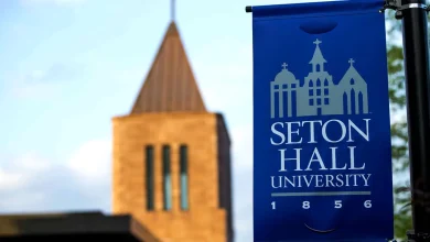 Students at the Center: Physics Faculty Wins Elite KITP Fellowship to Build Global Research Bridges for Students