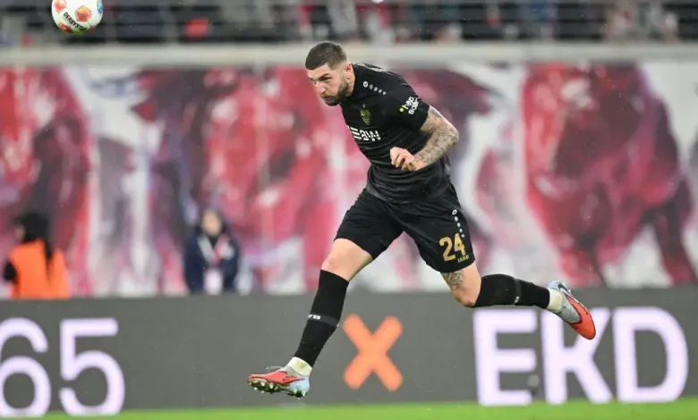 Stuttgart head coach confident in central defensive options against Borussia Dortmund