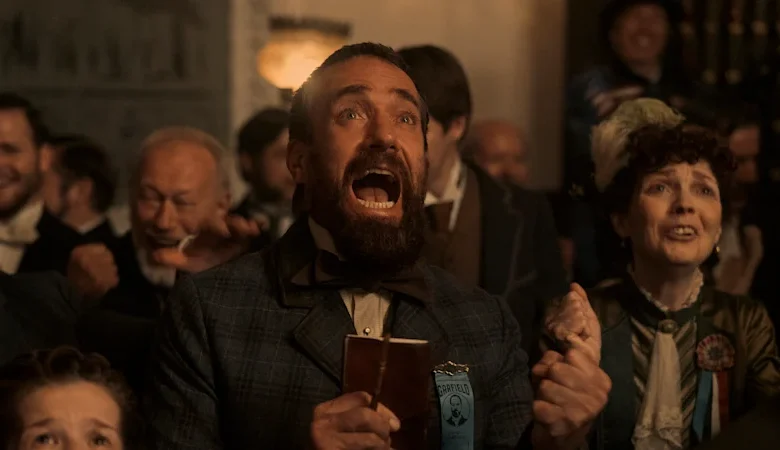 Succession star finds another comically cringy loser in new Netflix drama