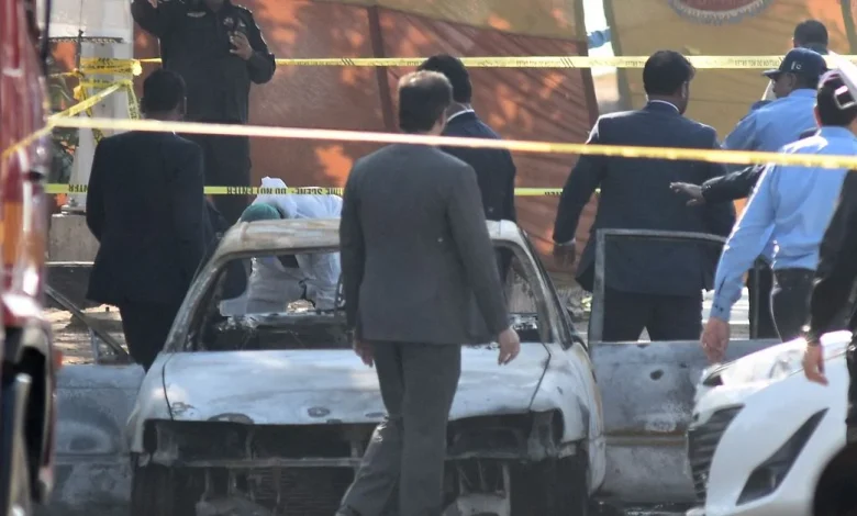 Suicide bomber targets Islamabad court, killing 12 people and wounding 27, minister says