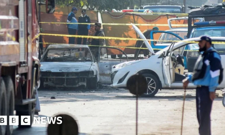 Suicide bombing in Islamabad kills 12, says Pakistan's interior minister