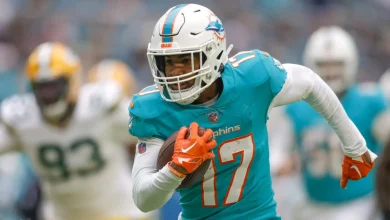 Suitors Considering Jaylen Waddle Trade; Dolphins WR Unlikely To Be Dealt