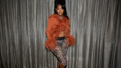 Summer Walker Reveals Album Collaborators With Wedding-Seating Chart Featuring 21 Savage, GloRilla