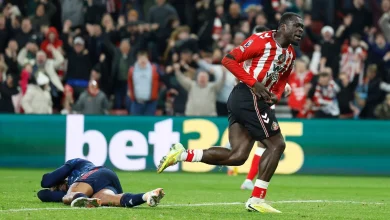 Sunderland 2-2 Arsenal: Brian Brobbey strikes 94th-minute equaliser as Gunners miss chance to go nine points clear