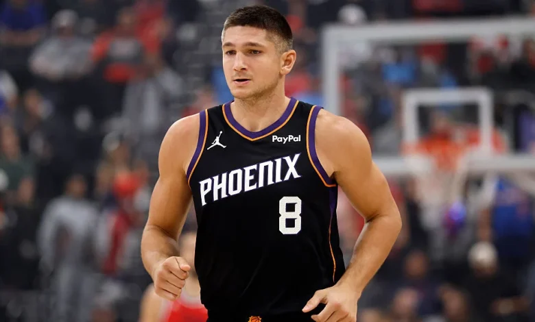 Suns’ Grayson Allen leaves game with right quad injury vs. Pacers, doesn’t return