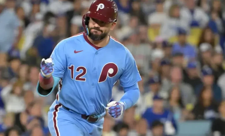 Surprise team interested in slugger Kyle Schwarber in free agency