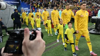 Surpriză în primul 11! Mircea Lucescu a ales echipa pentru meciul României cu Bosnia