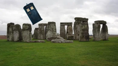 TARDIS lands at Stonehenge for Doctor Who Day
