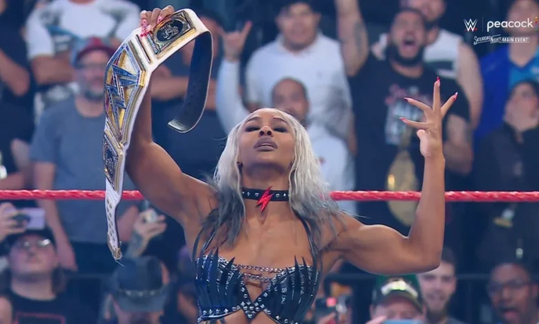 TITLE CHANGE! New WWE Women's Champion Crowned At Saturday Night's Main Event 41